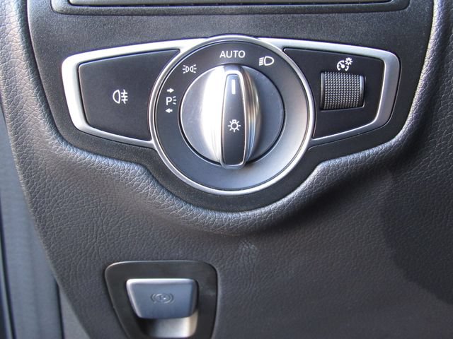 Certified 2021 Mercedes-Benz GLC 300 4MATIC image 35