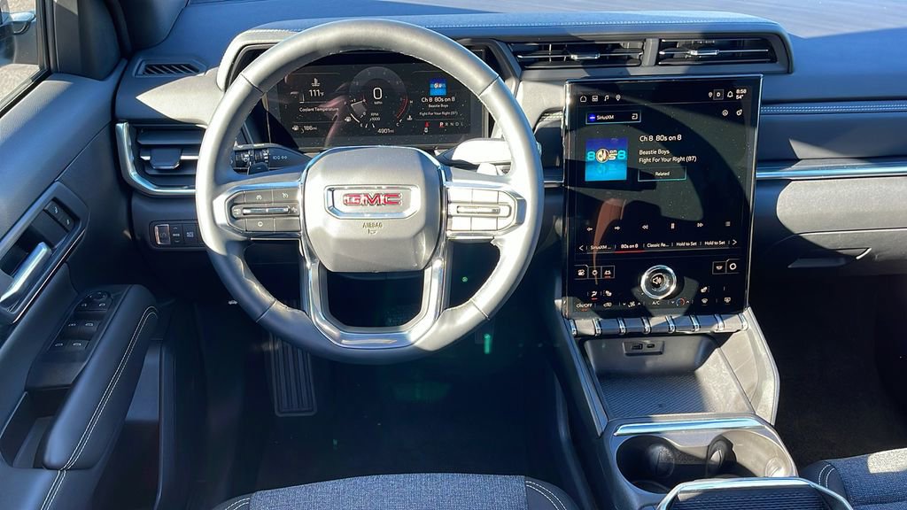 Used 2026 GMC Terrain Elevation w/ Black Edition image 13