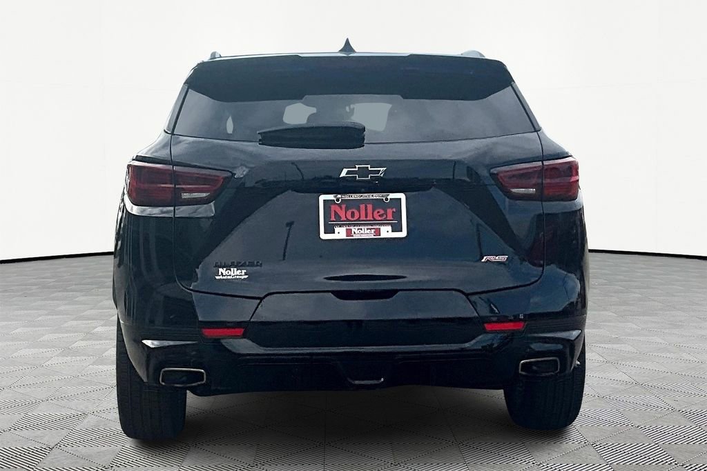 Used 2023 Chevrolet Blazer RS image 4