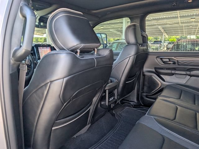Used 2025 RAM 1500 Limited w/ Off Road Group AWD/4WD image 26