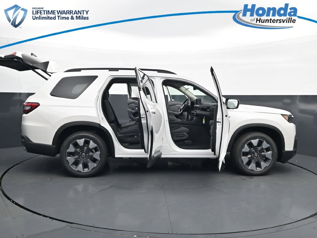 New 2026 Honda Pilot Touring image 70