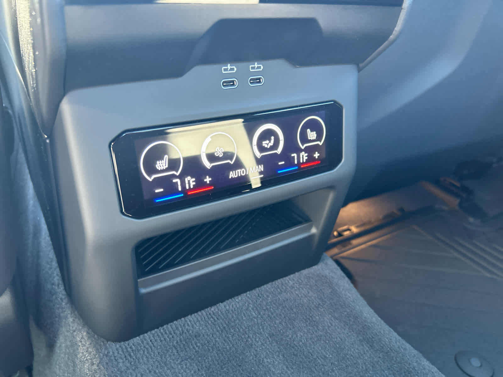 New 2026 BMW M5 w/ Executive Package image 17