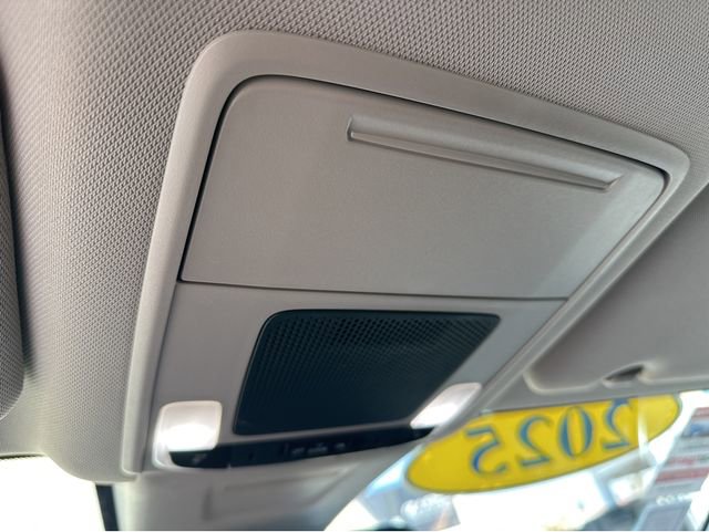 Used 2025 Honda CR-V LX image 35