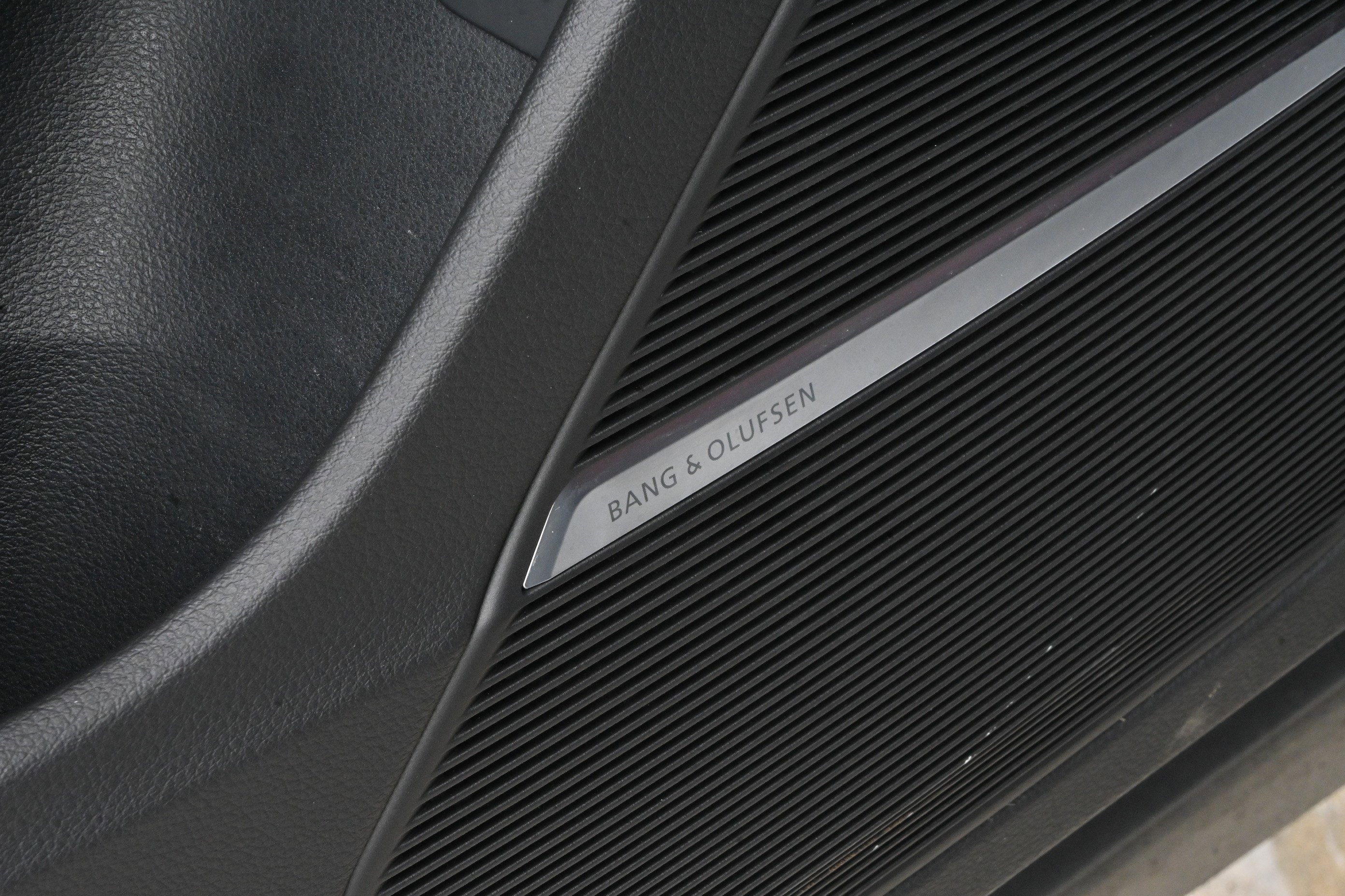 Used 2022 Audi SQ8 Prestige image 39