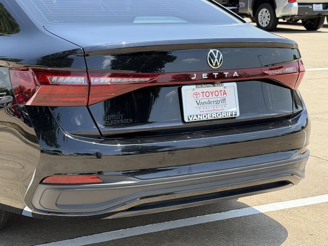 Used 2025 Volkswagen Jetta Sport FWD image 6