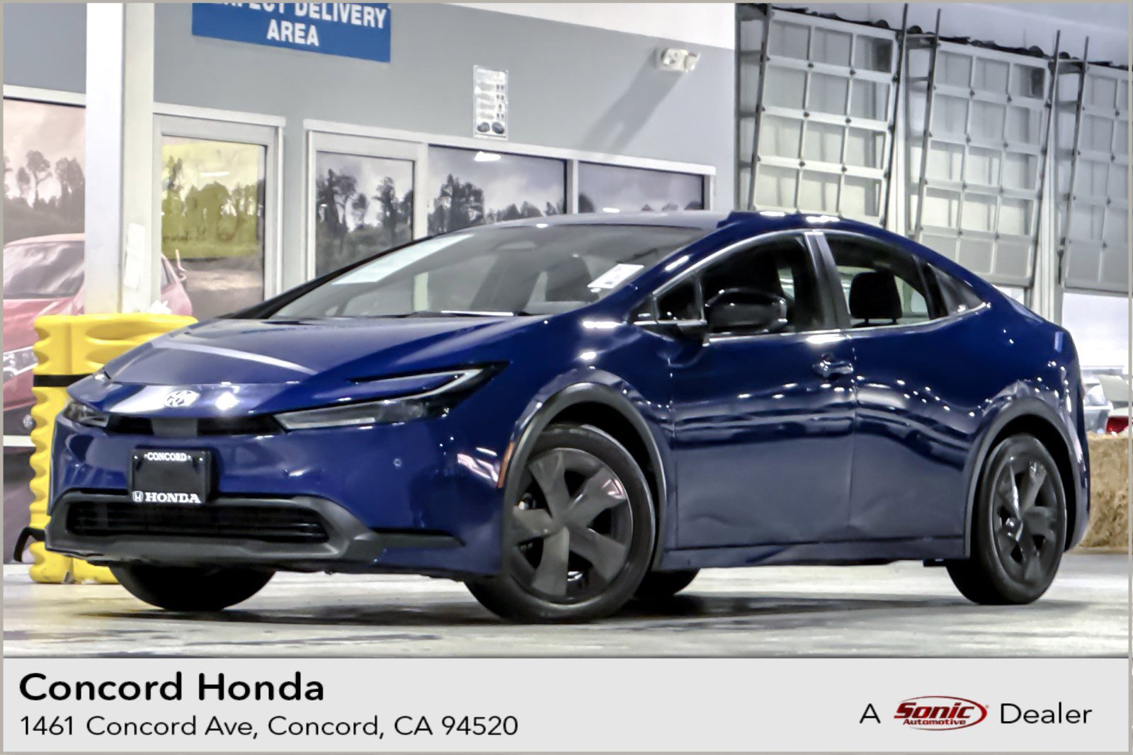 Used 2023 Toyota Prius LE
