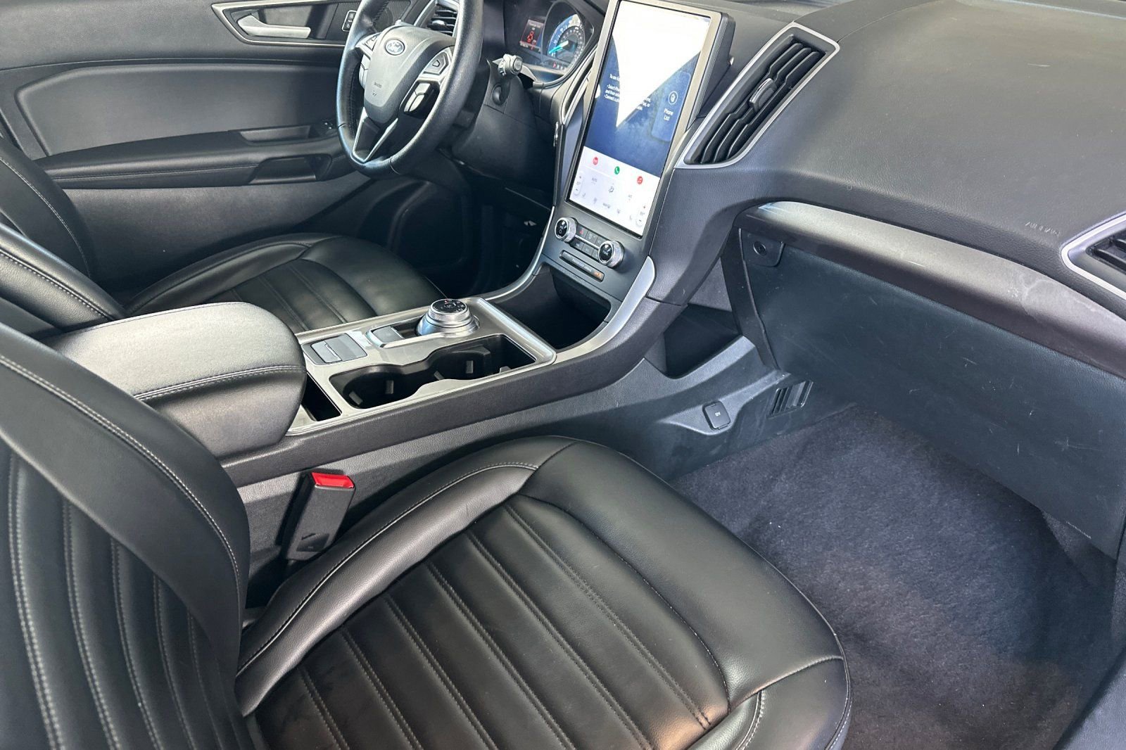 Used 2024 Ford Edge SEL AWD/4WD image 19