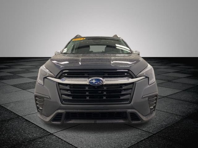 Used 2023 Subaru Ascent Limited w/ Technology Package AWD/4WD image 2