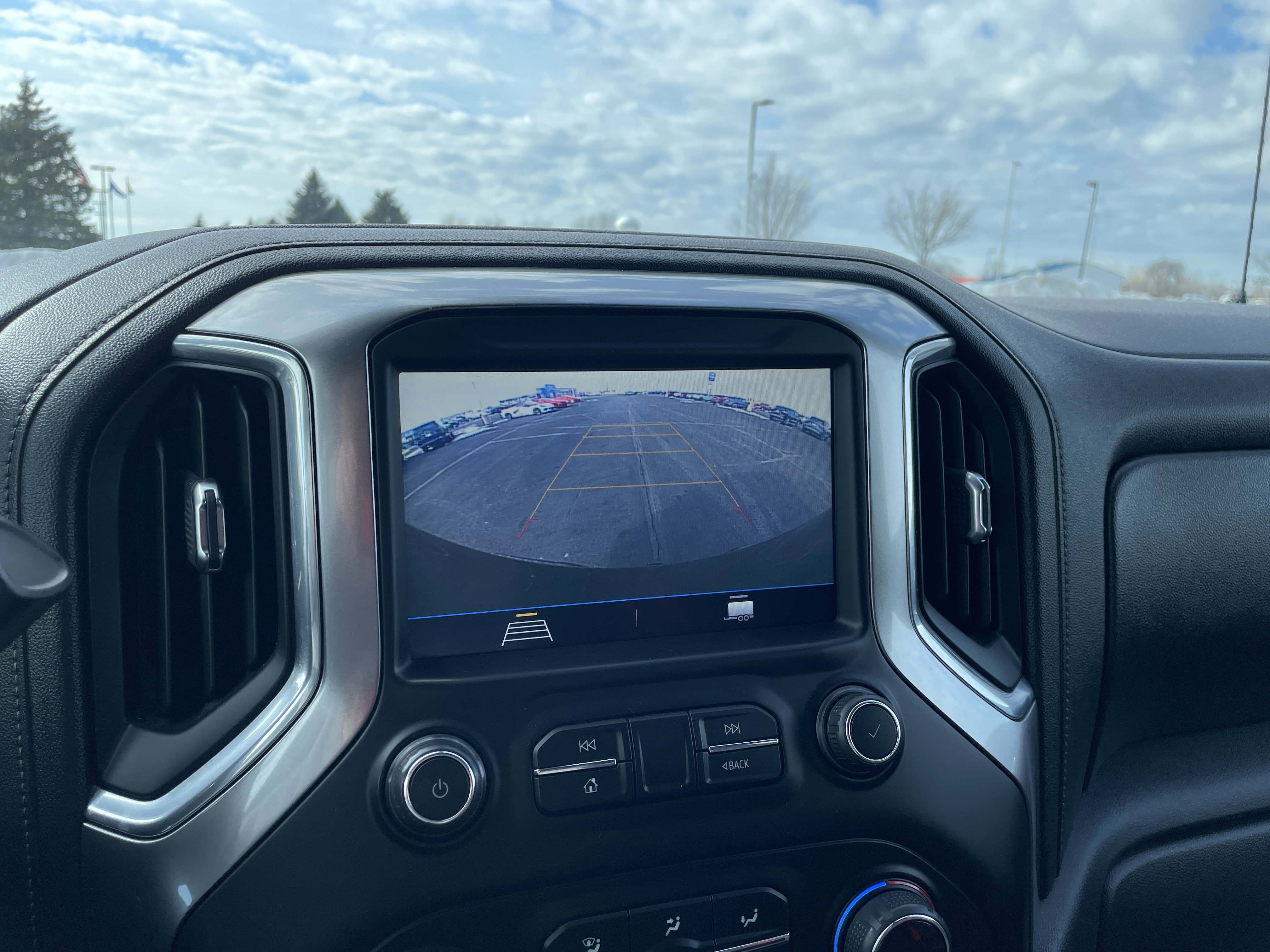 Used 2021 Chevrolet Silverado 1500 RST image 13