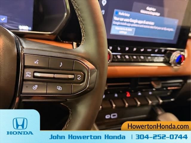 Used 2026 GMC Canyon AT4 w/ Technology Plus Package AWD/4WD image 25