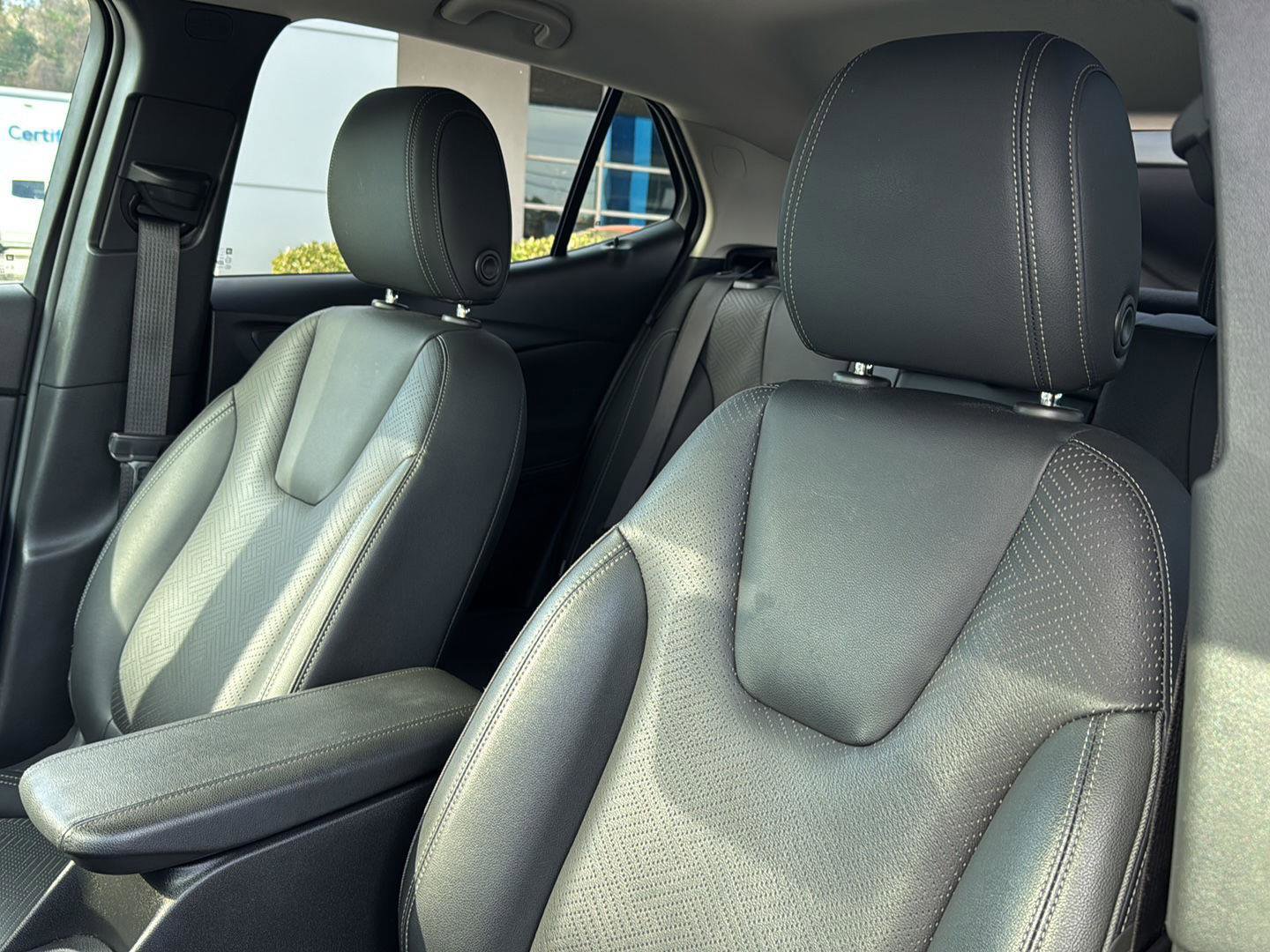 Used 2022 Buick Encore GX Essence image 26