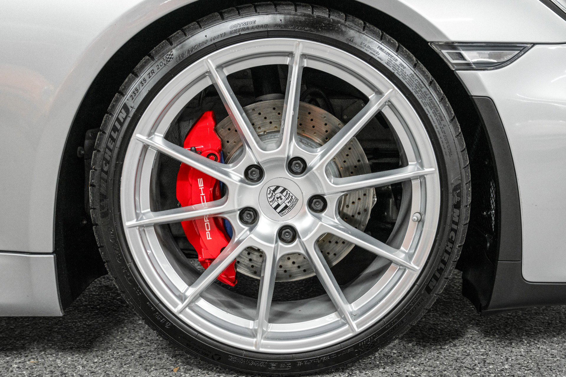 Used 2016 Porsche Boxster Spyder image 42