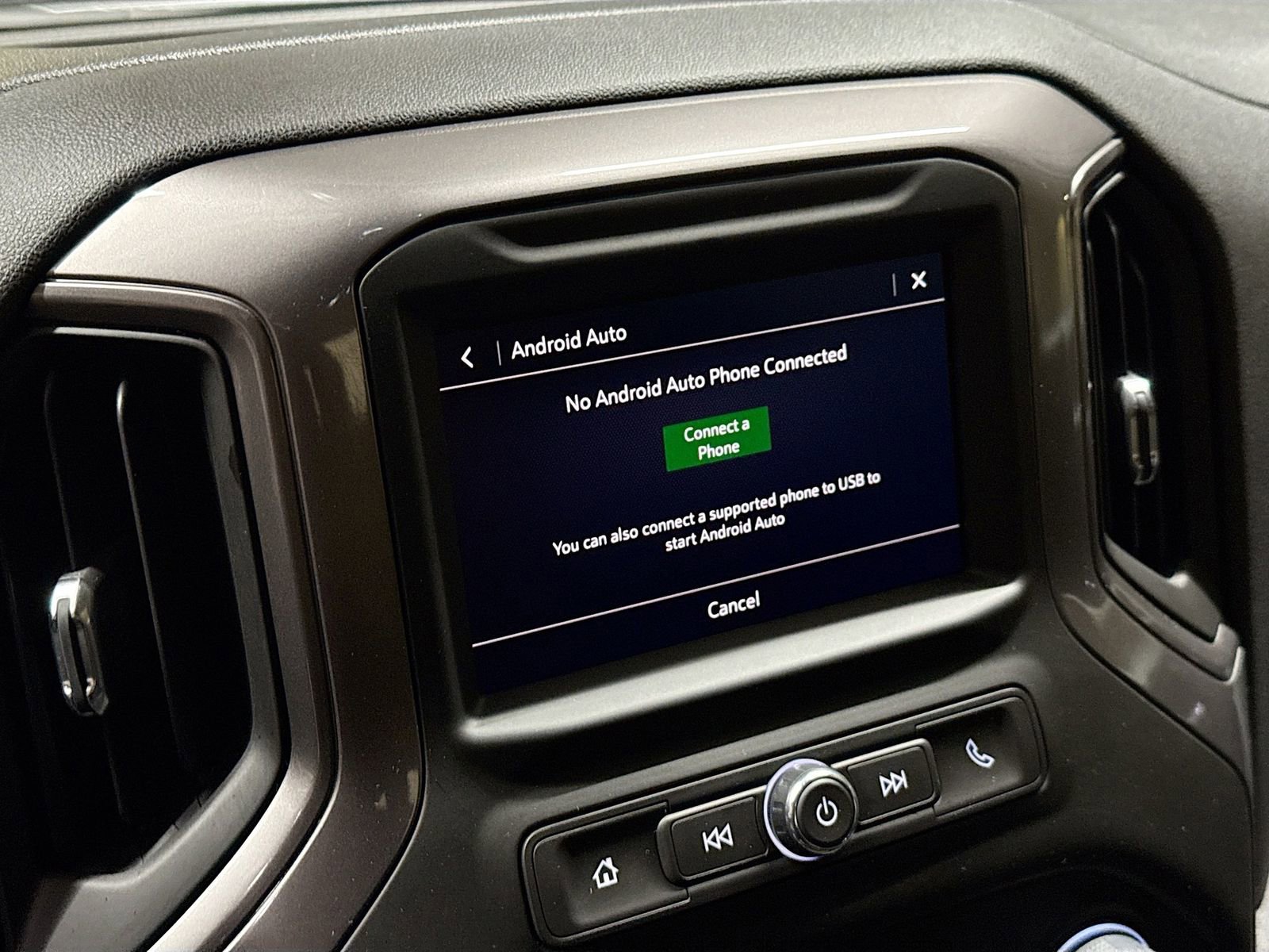 Used 2025 Chevrolet Silverado 1500 Custom Trail Boss w/ Turbomax Blackout Package image 16