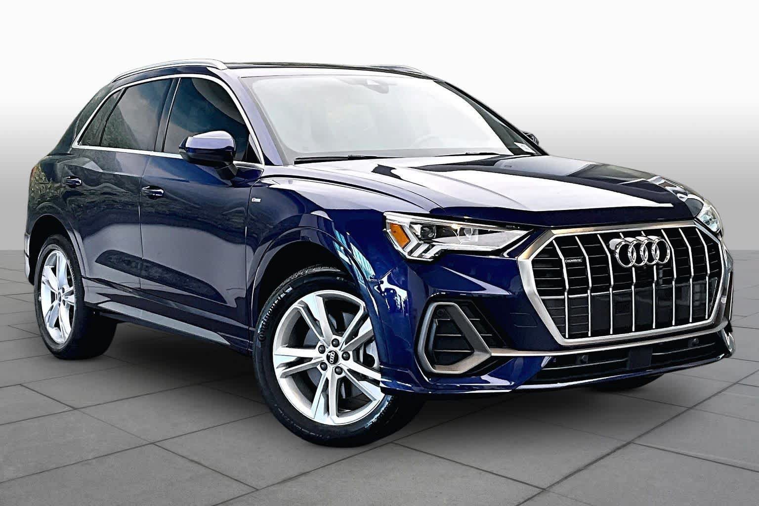 Used 2023 Audi Q3 2.0T Premium Plus w/ Premium Plus Package AWD/4WD image 3
