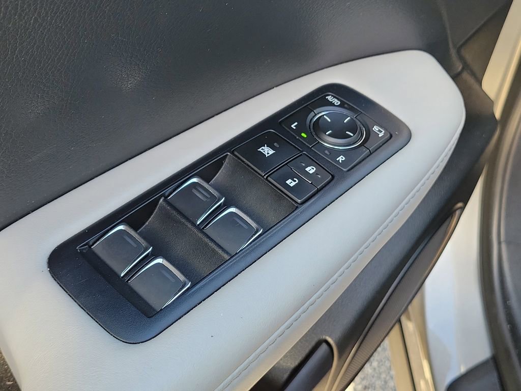 Used 2019 Lexus RX 350L 350L w/ Premium Package image 21