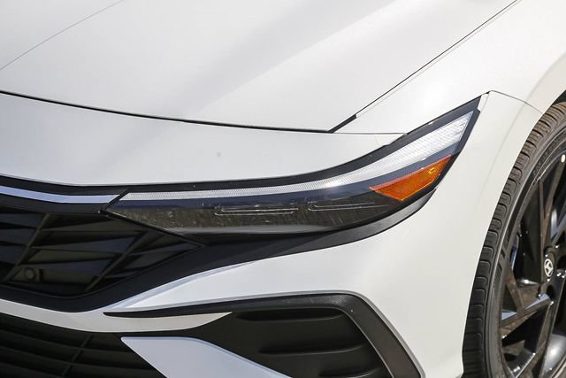 New 2026 Hyundai Elantra Sport FWD image 8