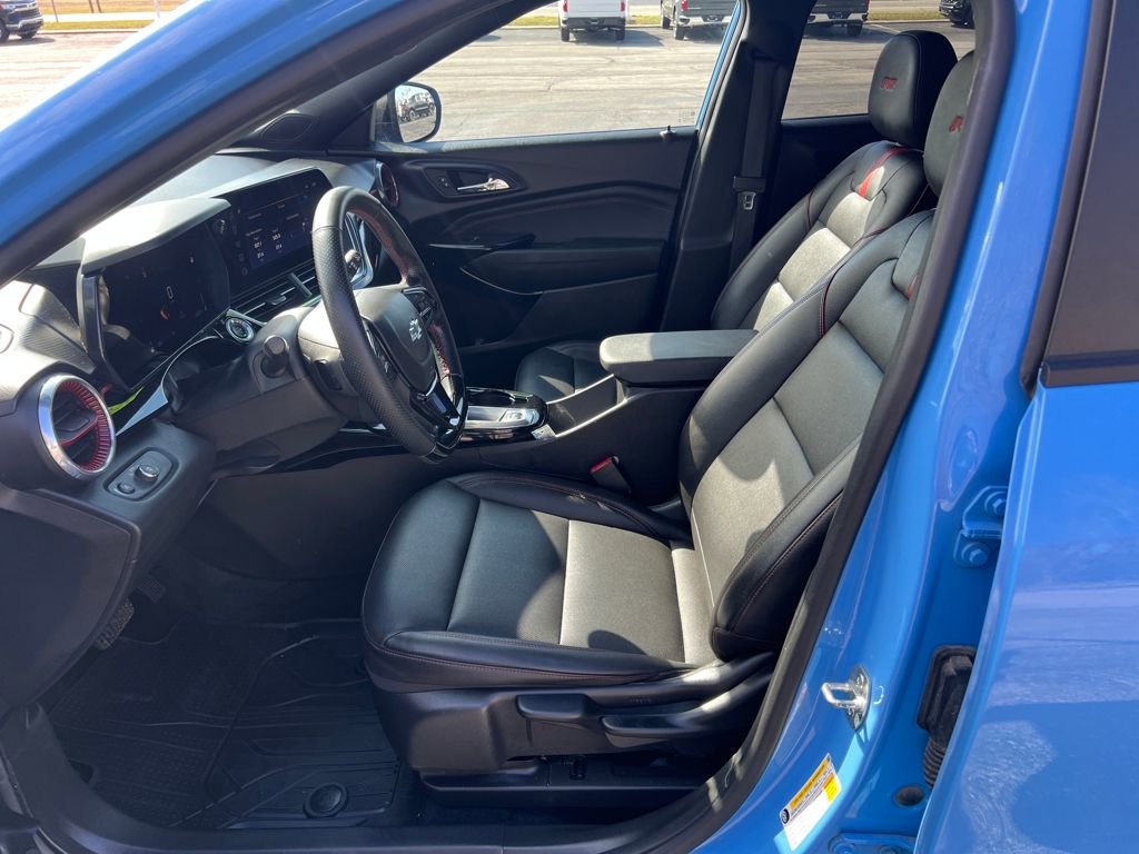 Used 2024 Chevrolet Trax RS w/ Driver Confidence Package image 10
