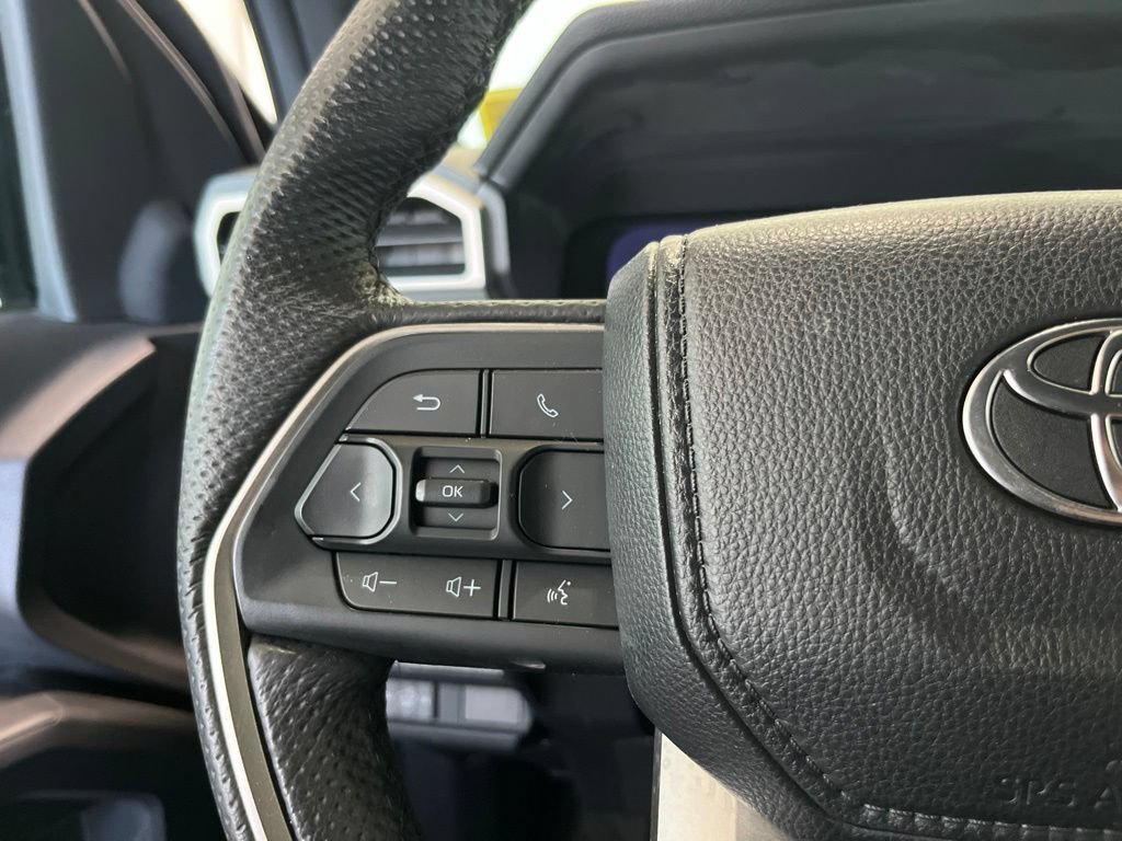 Used 2024 Toyota Tacoma TRD Sport w/ TRD Sport Upgrade Package AWD/4WD image 6