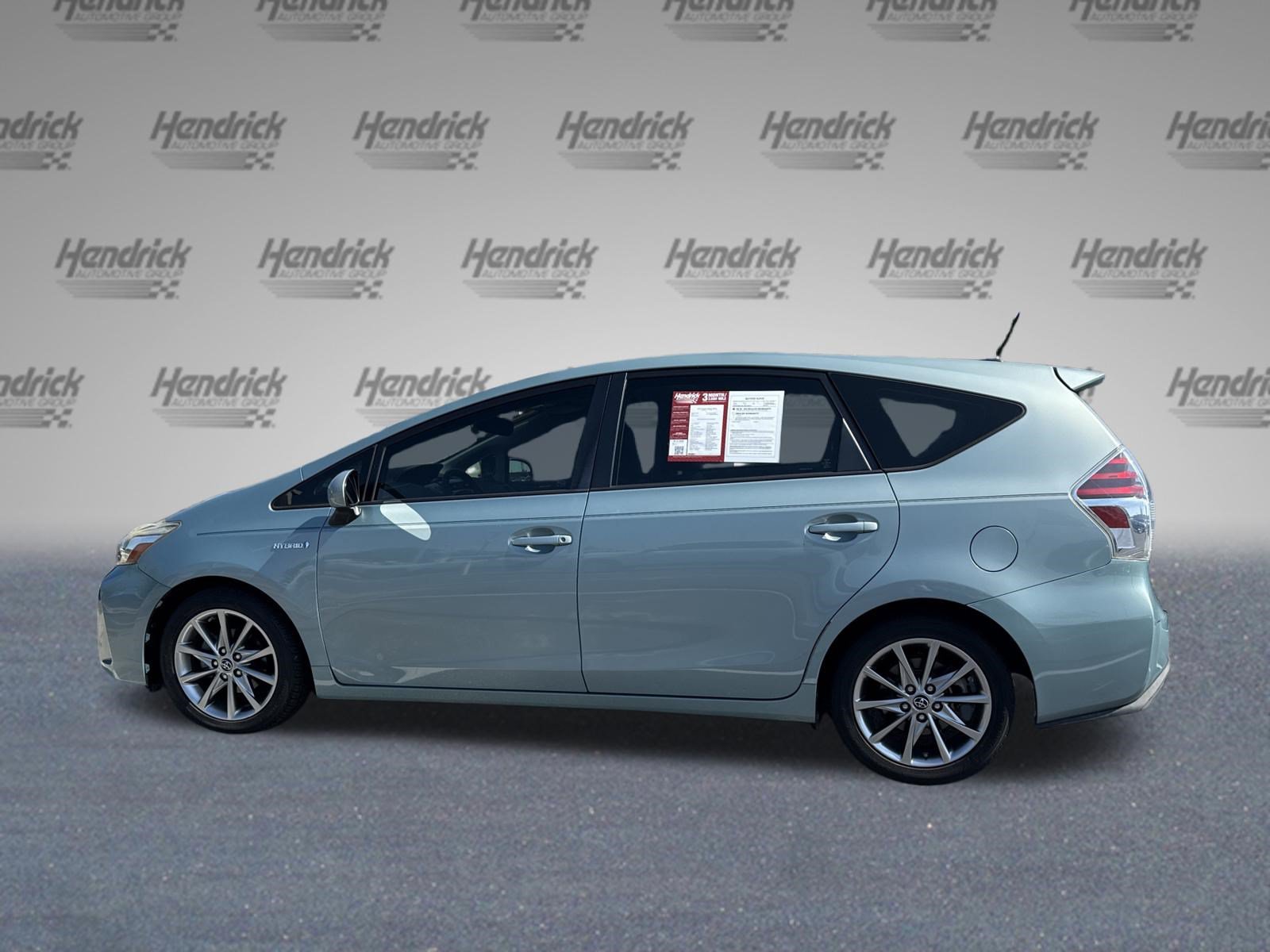 Used 2015 Toyota Prius V Five w/ Advanced Technology Package FWD image 7