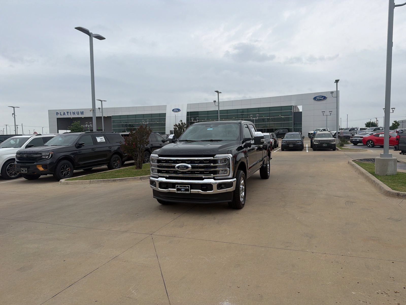 New 2026 Ford F350 King Ranch w/ Chrome Package AWD/4WD image 25
