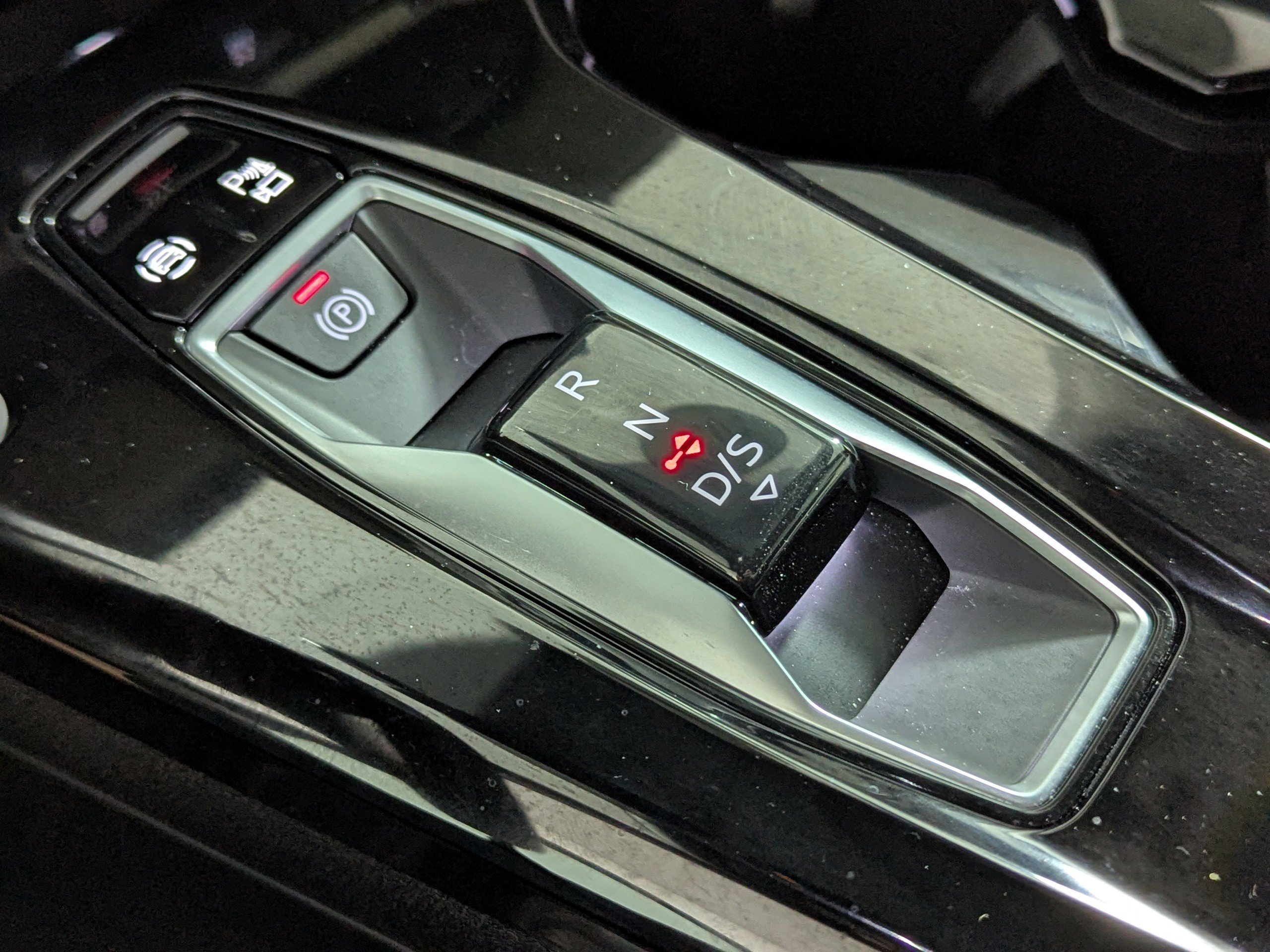 Used 2025 Audi Q5 Premium Plus image 24