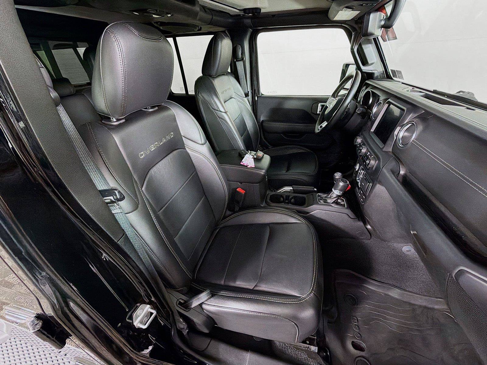 Used 2020 Jeep Gladiator Overland AWD/4WD image 29