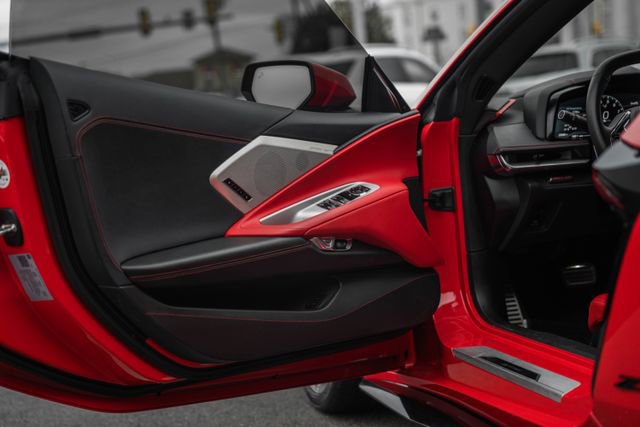 Used 2025 Chevrolet Corvette Z06 image 37