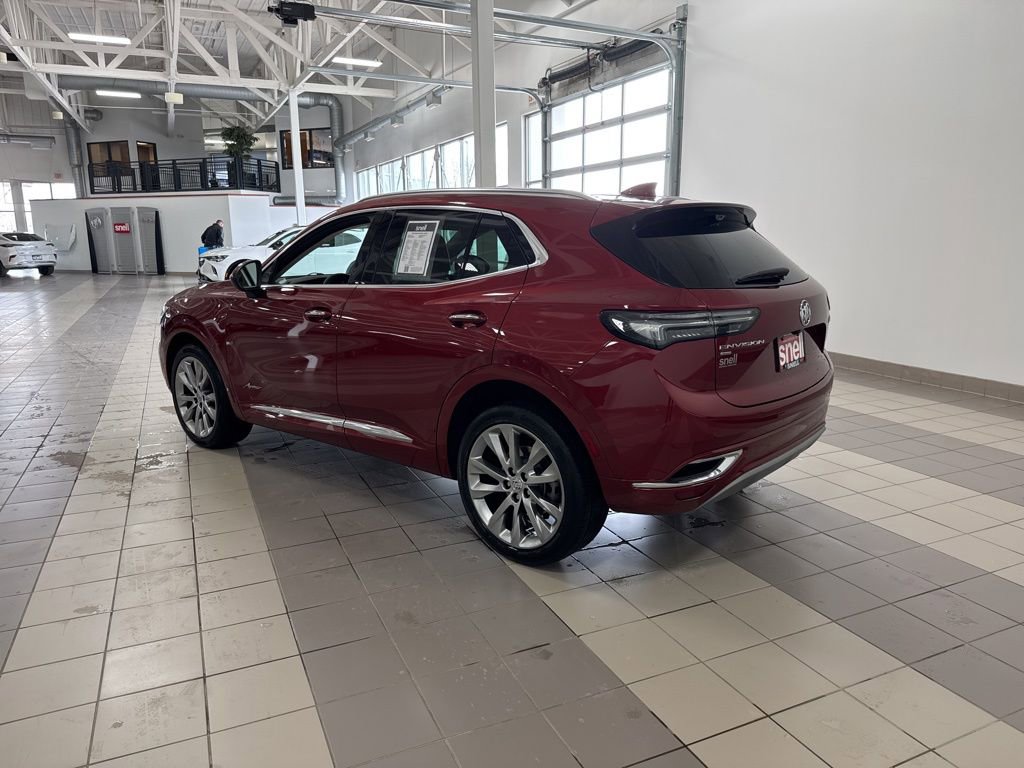 Used 2022 Buick Envision Avenir w/ Technology Package II image 3