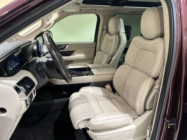Used 2019 Lincoln Navigator L Reserve AWD/4WD image 19