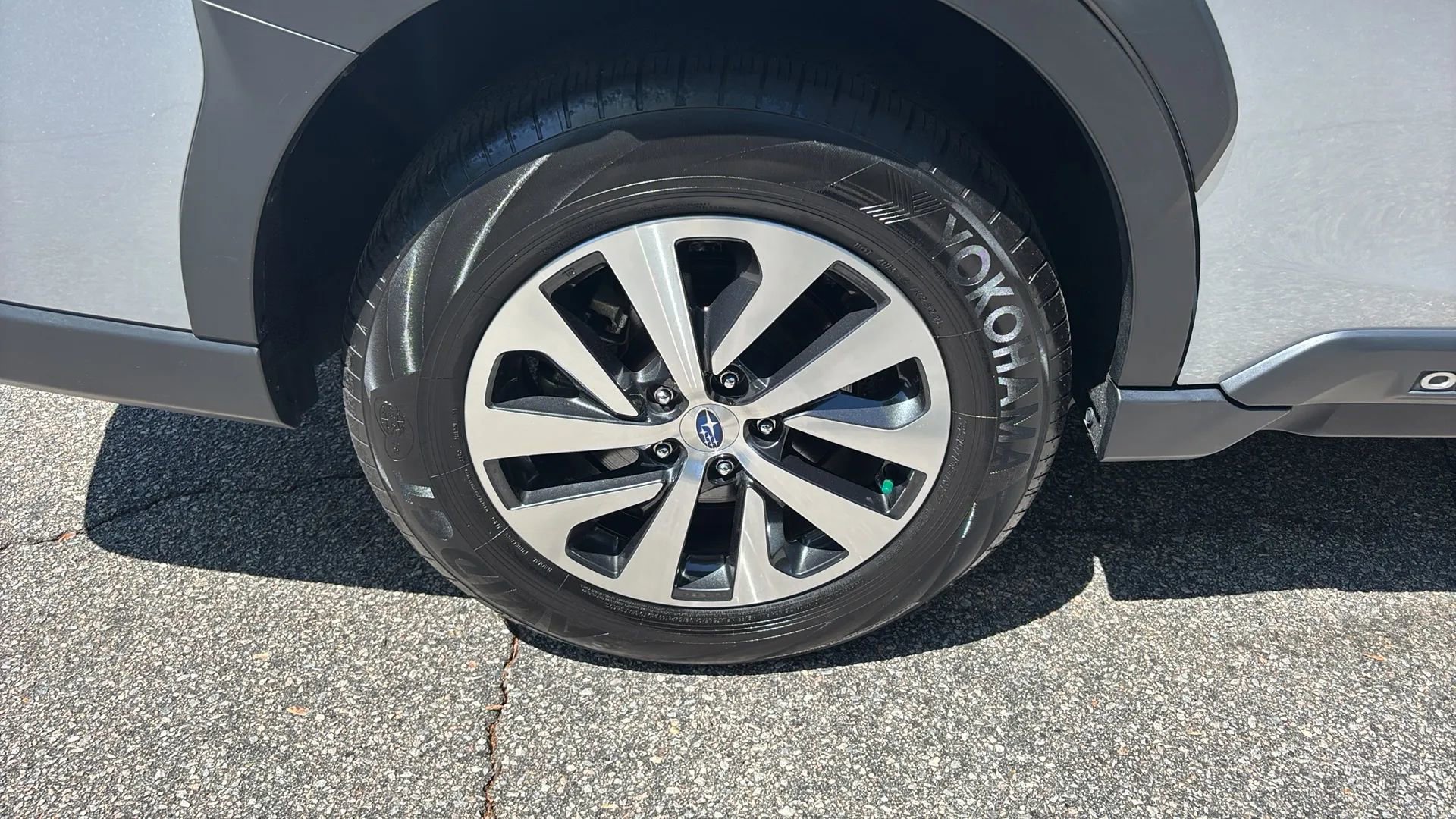 Used 2023 Subaru Outback Premium image 25