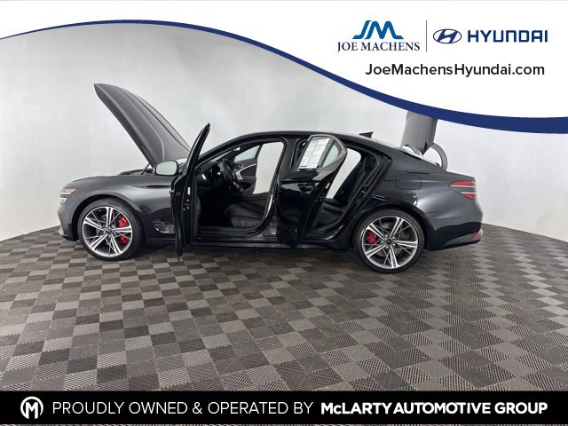 Used 2025 Genesis G70 3.3T Advanced image 10