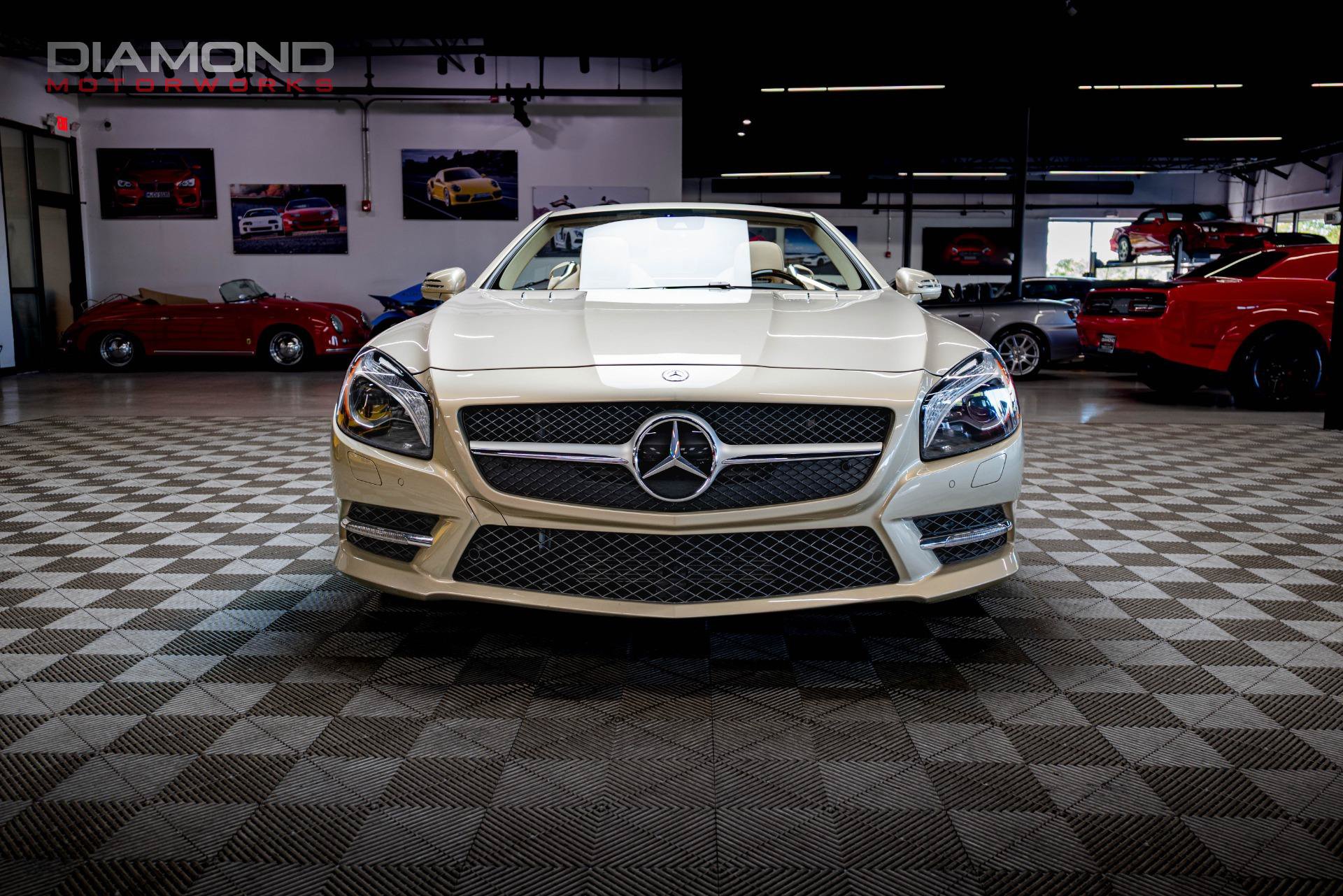 Used 2013 Mercedes-Benz SL 550 image 30