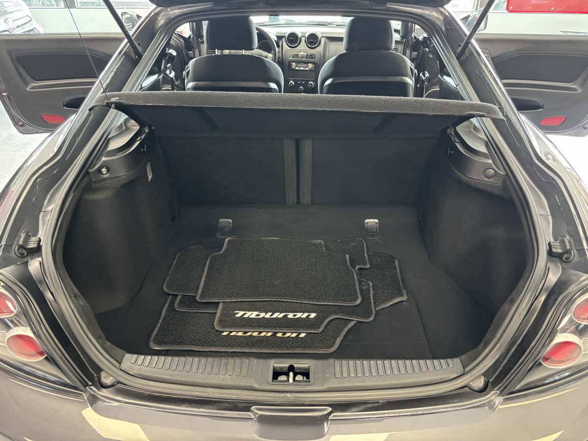 Used 2008 Hyundai Tiburon GS image 13