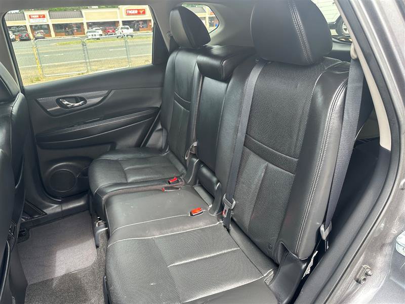 Used 2014 Nissan Rogue SL w/ SL Premium Package AWD/4WD image 18