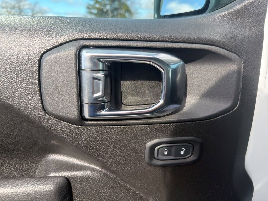 Certified 2025 Jeep Wrangler Sport image 20