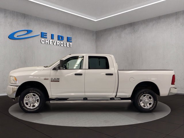 Used 2018 RAM 3500 Tradesman w/ Chrome Appearance Group AWD/4WD image 11