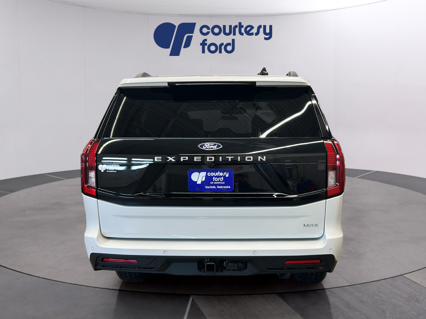 New 2027 Ford Expedition Max Active AWD/4WD image 4