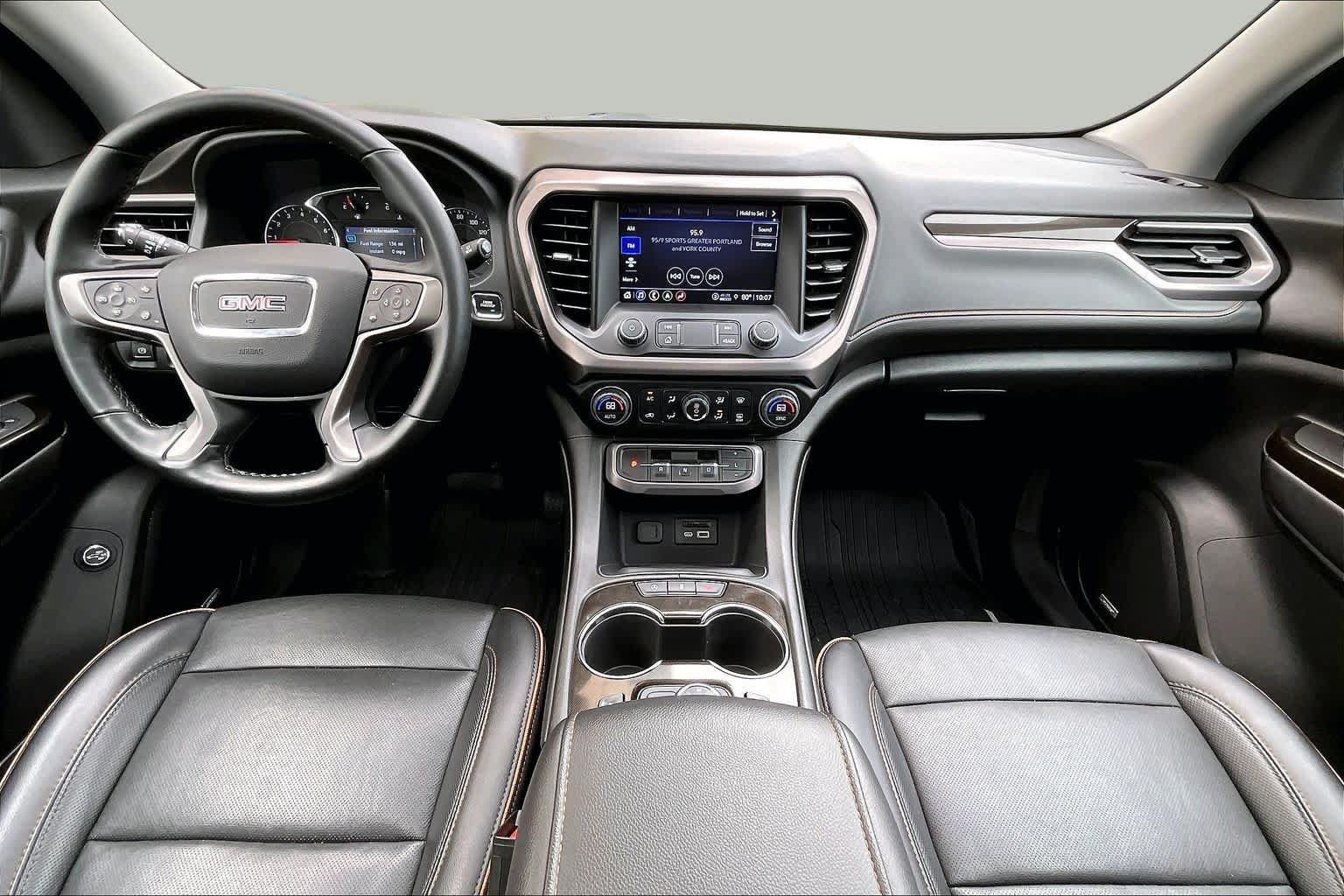 Used 2023 GMC Acadia AT4 w/ Preferred Package AWD/4WD image 16