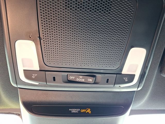 Used 2025 Honda HR-V Sport image 32