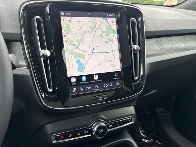 Certified 2023 Volvo C40 P8 Recharge Plus w/ Protection Package Premier AWD/4WD image 22