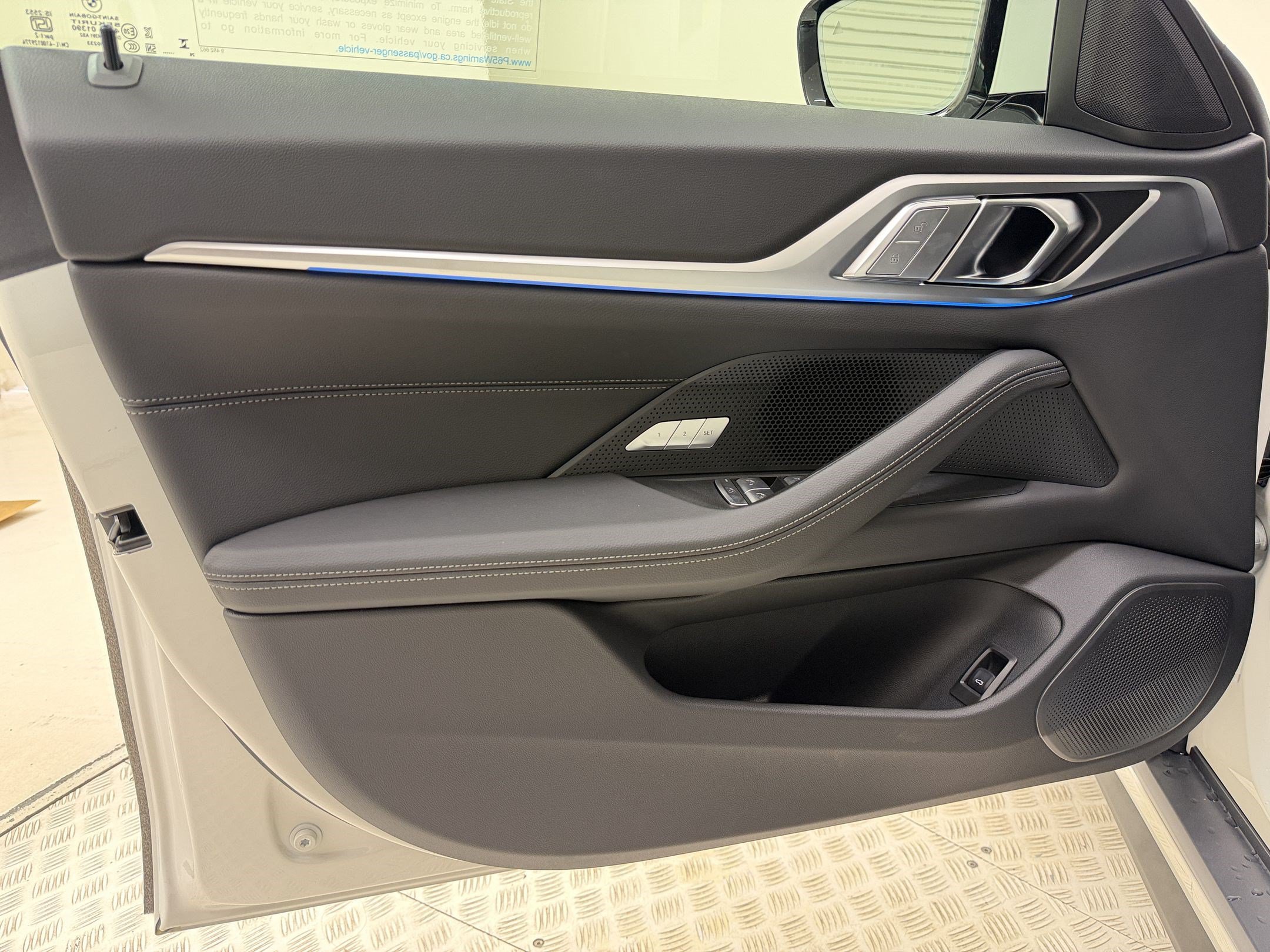 New 2026 BMW i4 eDrive40 w/ Parking Assistance Package RWD image 14