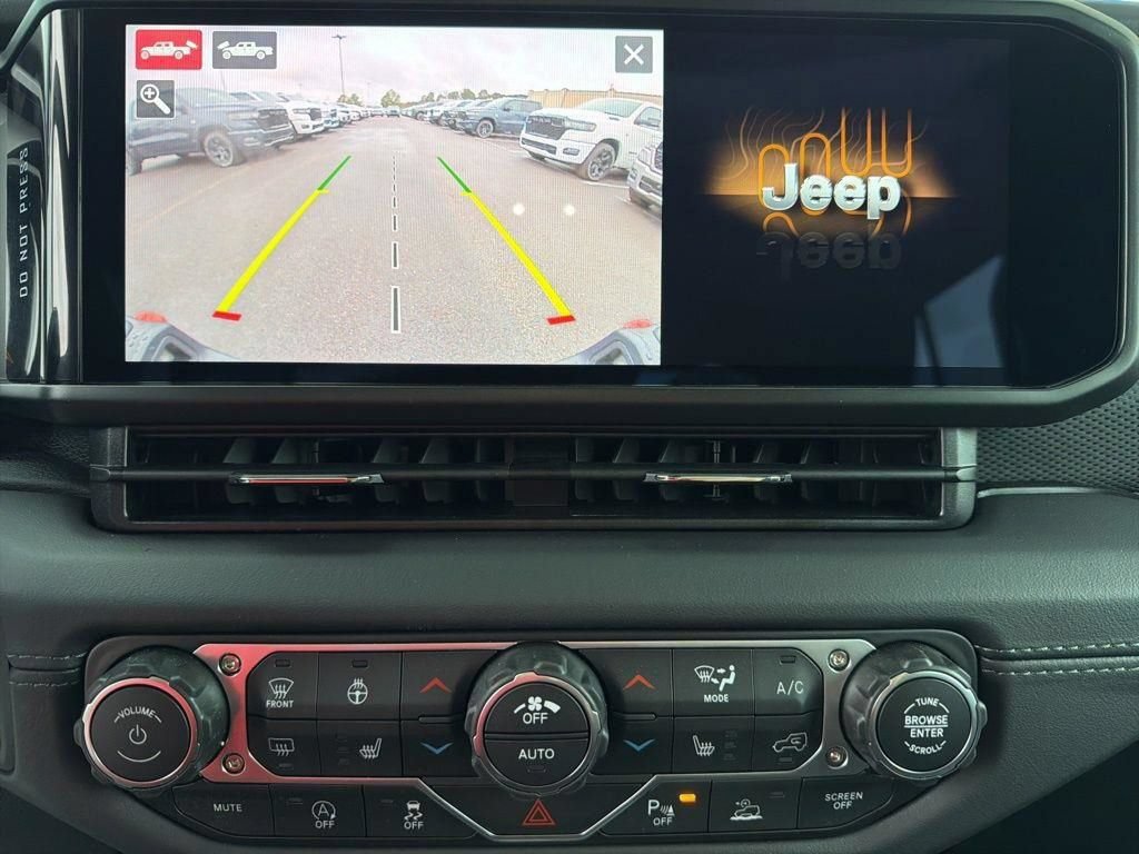 New 2026 Jeep Gladiator Rubicon AWD/4WD image 36