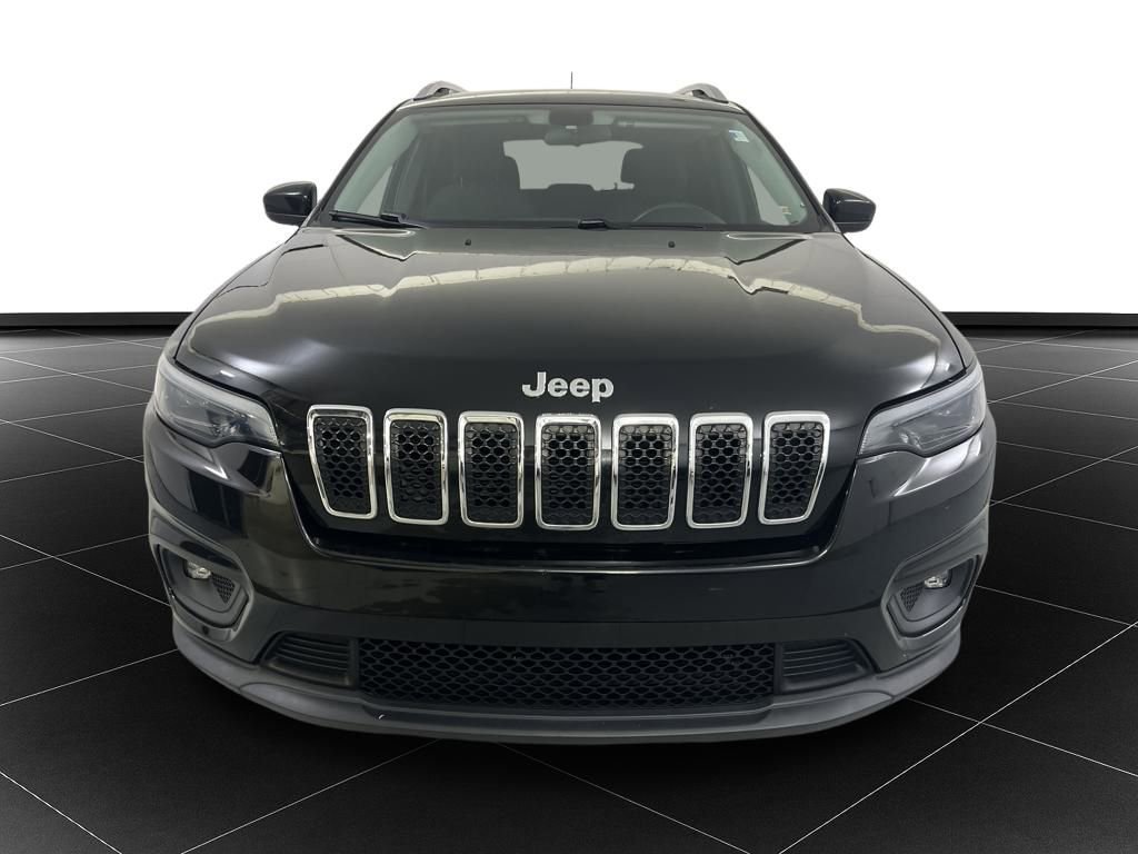 Used 2019 Jeep Cherokee Latitude w/ Popular Appearance Group image 8