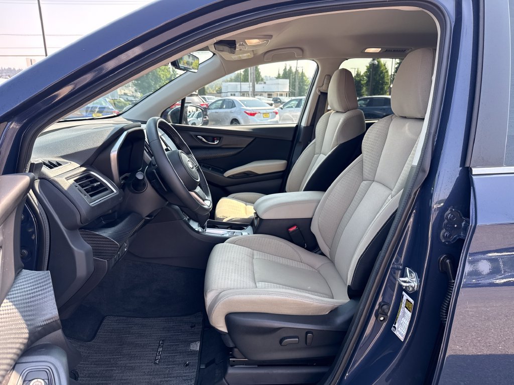 Used 2025 Subaru Ascent Premium AWD/4WD image 11