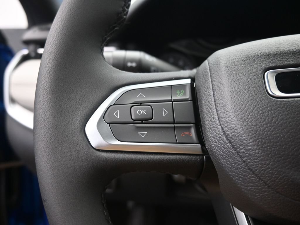 New 2026 Jeep Compass Limited image 32