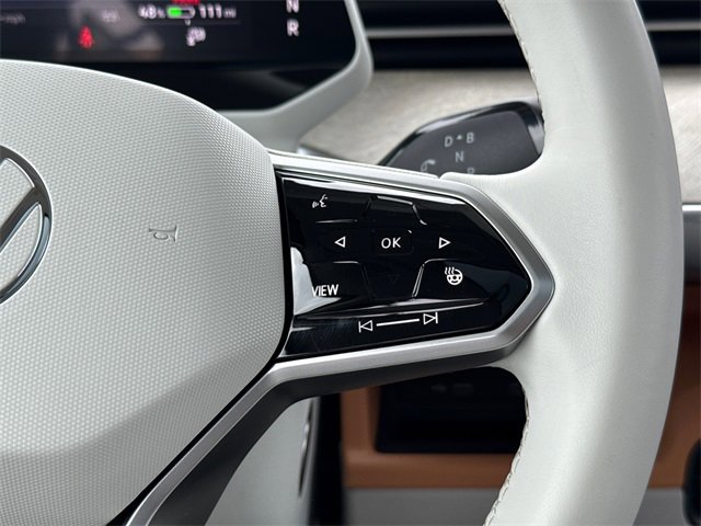 Certified 2025 Volkswagen ID. Buzz 1st Edition image 40