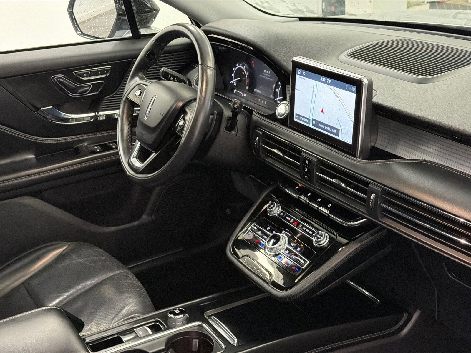 Certified 2022 Lincoln Corsair AWD w/ Premium Package image 9
