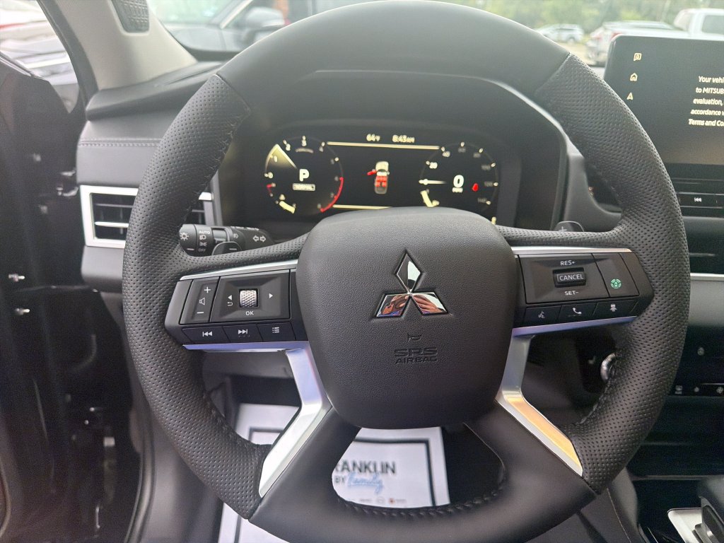 New 2026 Mitsubishi Outlander SE AWD/4WD image 17