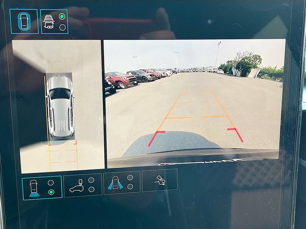 Used 2025 GMC Acadia Denali w/ Super Cruise Package AWD/4WD image 13