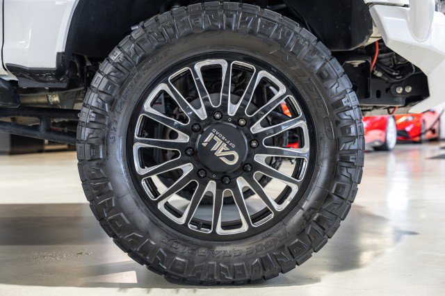 Used 2023 Ford F350 King Ranch w/ Chrome Package AWD/4WD image 32